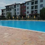 Апартаменты Private In Apolon *