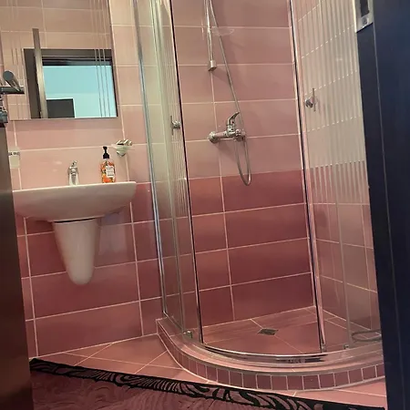 Private In Apolon Apartamento *