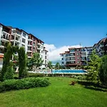 Private In Apolon *