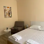 Private In Apolon Apartment