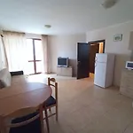 Private In Apolon Apartment Rawda