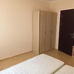 Apartment Private In Apolon