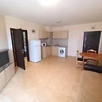 Private In Apolon * Rawda