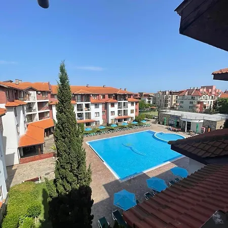 Private In Apolon Apartamento