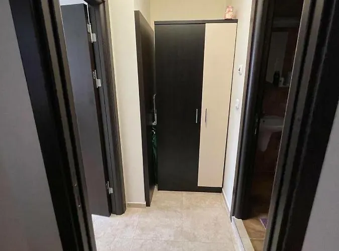 アパート Private In Apolon *