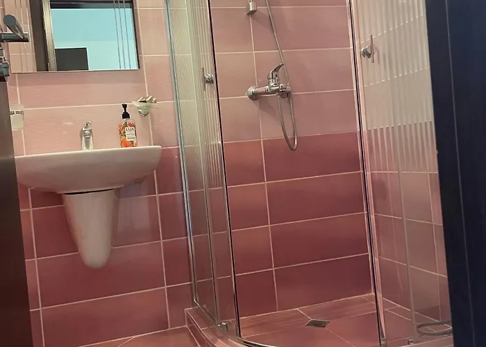 Private In Apolon アパート *