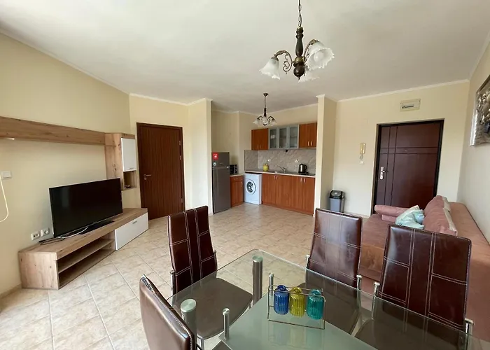 アパート Private In Apolon ラヴダ